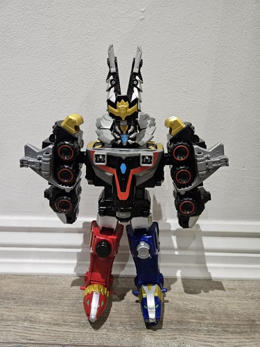 Bandai power rangers megaforce - bandai,
